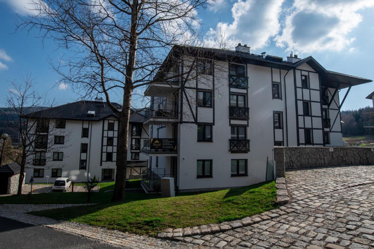 Apartamenty Amira W Kompleksie Apartamenty Piano Świeradów-Zdrój Εξωτερικό φωτογραφία